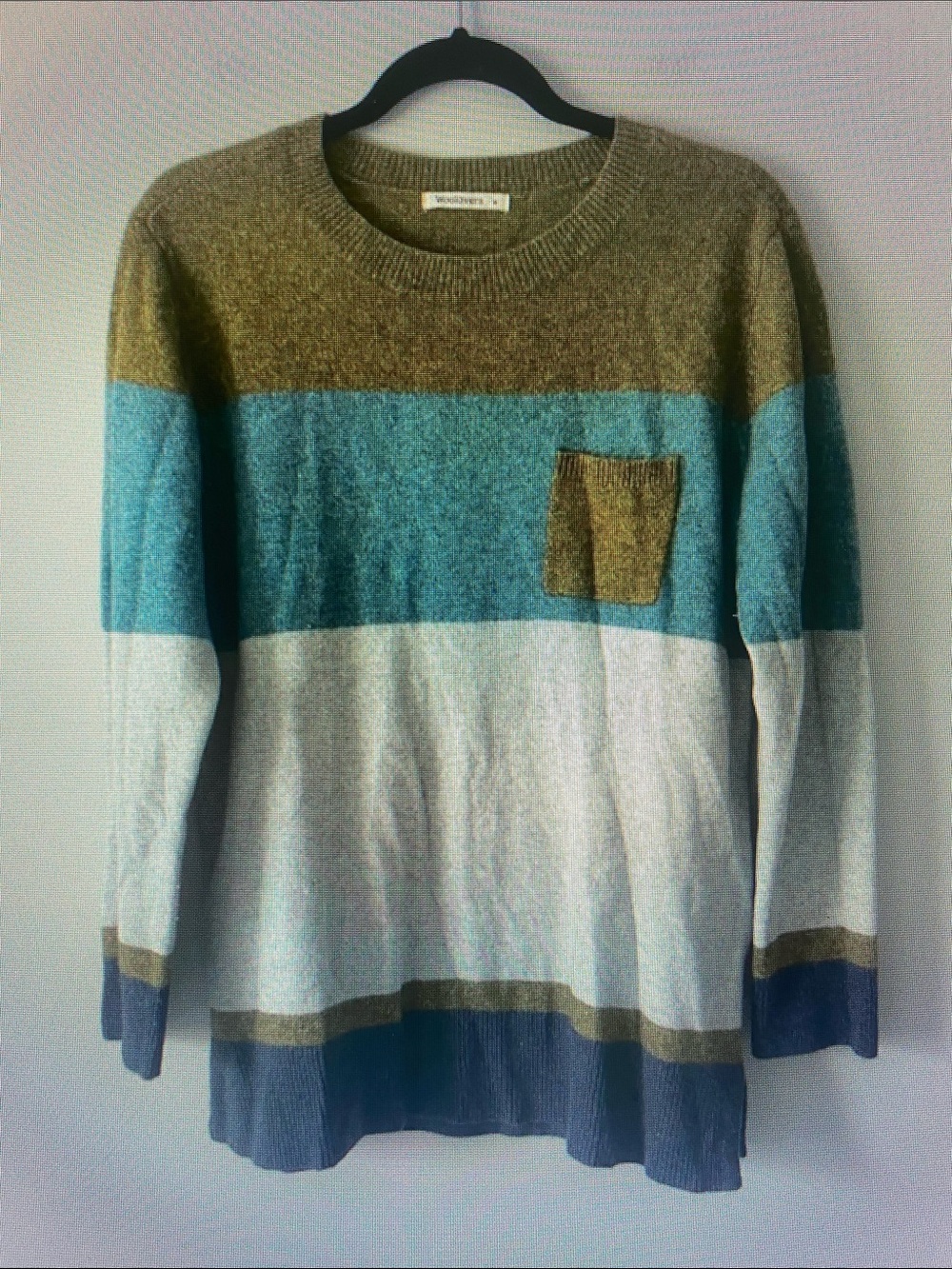 Woolovers Women's Colorblock Crewneck Sweater in Teal, Olive & Light Gray